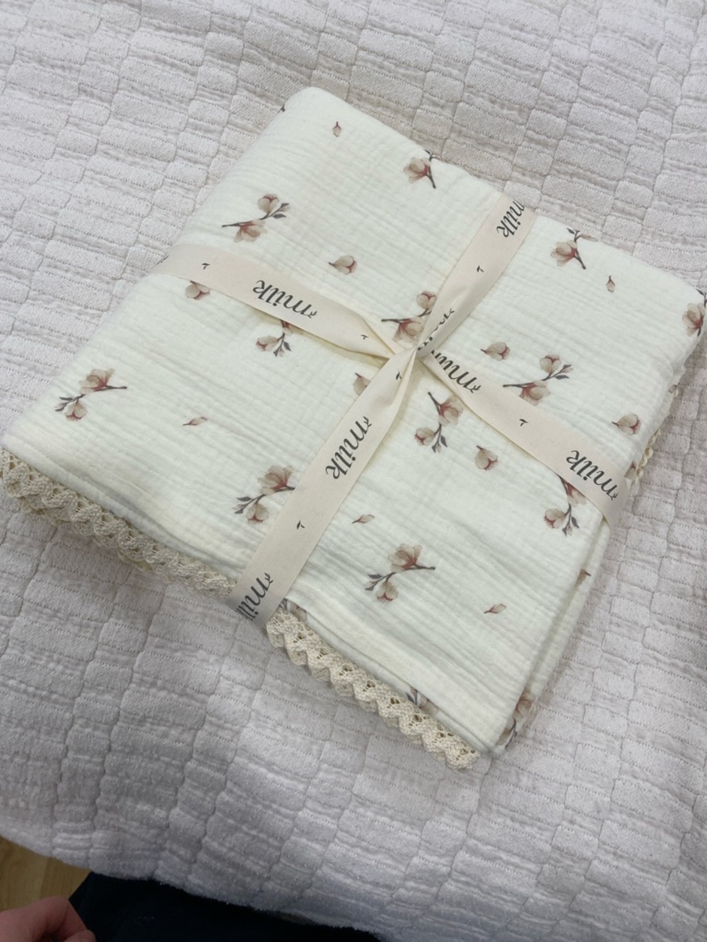 MILK Beautiful floral large cotton muslin baby blanket with lace trim